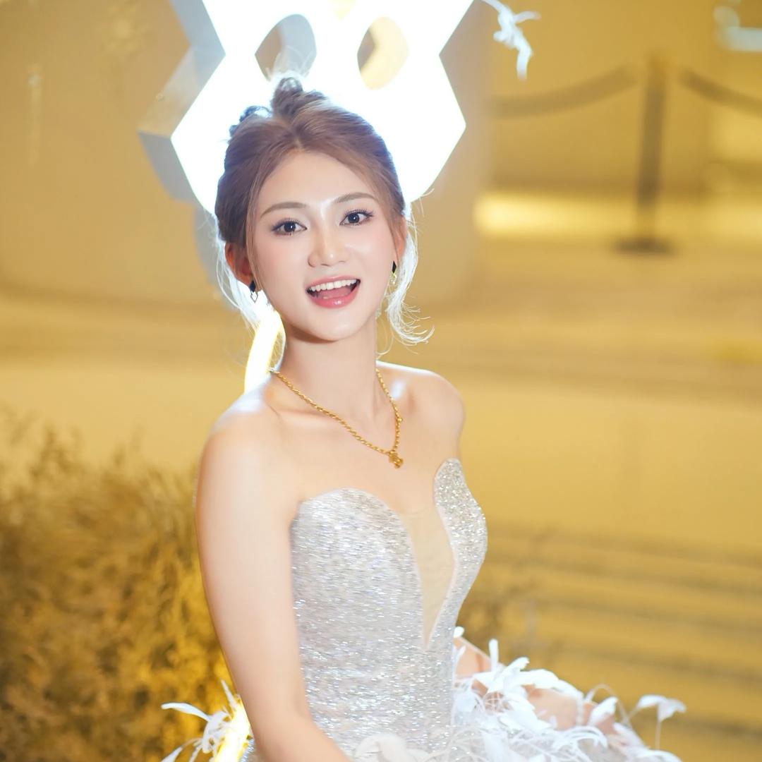 小金鱼（笑笑姐👑授权号）