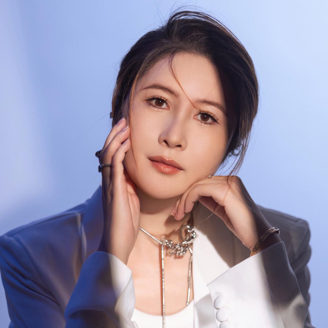 带800个企业家出海的Julia