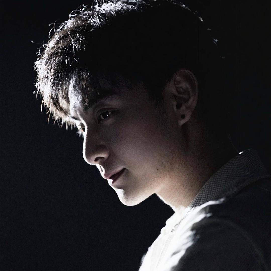 小鹏LEO