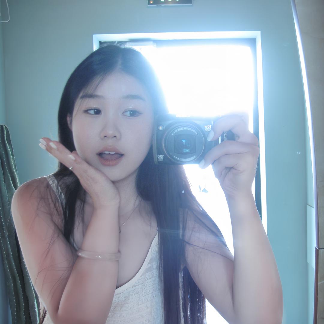 ￴ ￴￴ ￴ ￴ 宇