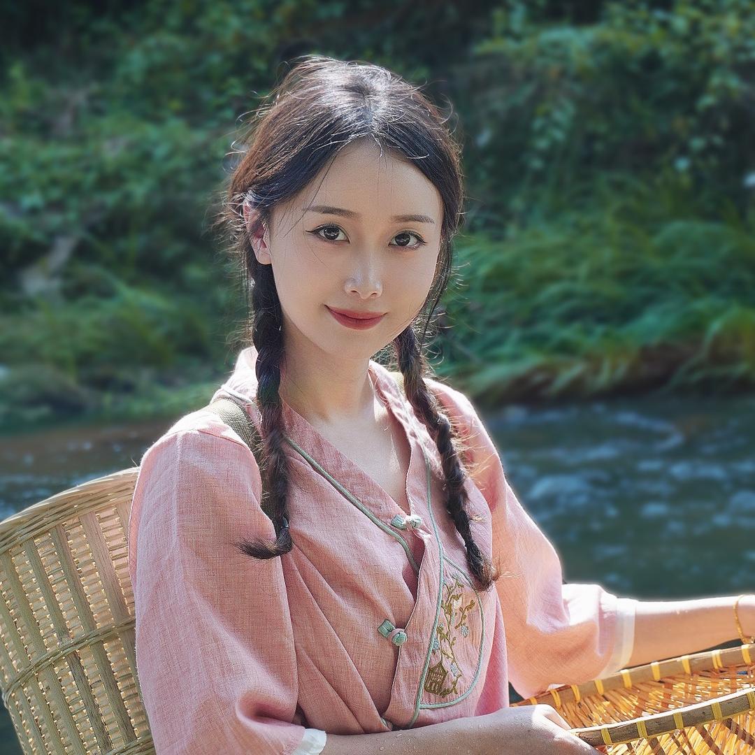 小玉在菌乡