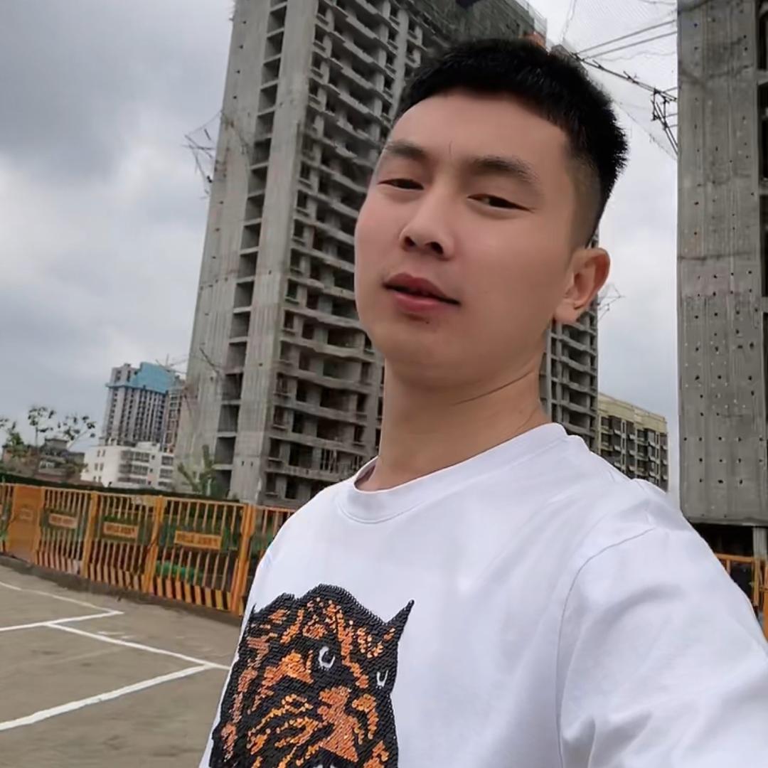 阿凯、