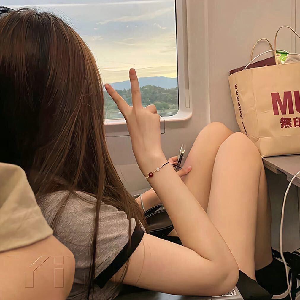 阿 雯