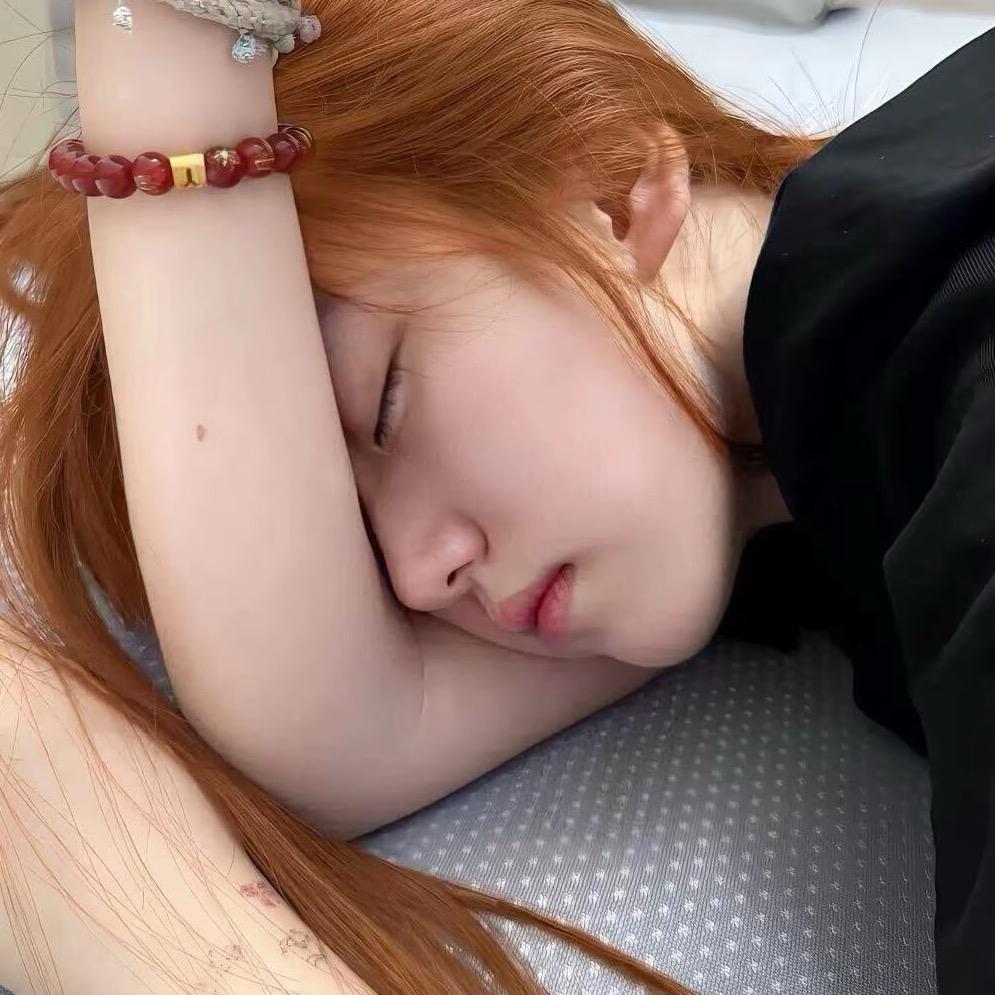 亲嘴喜欢睁眼