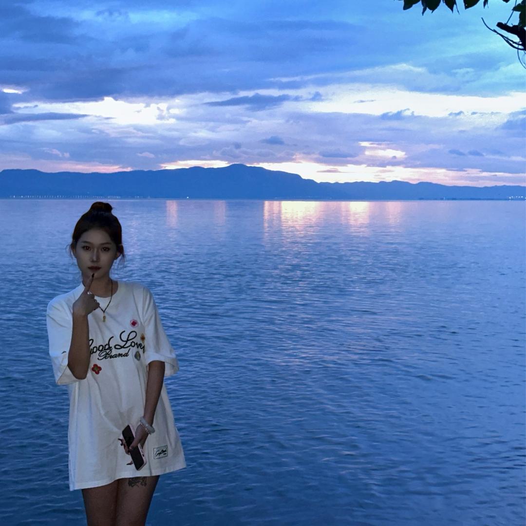 小燕不是艳