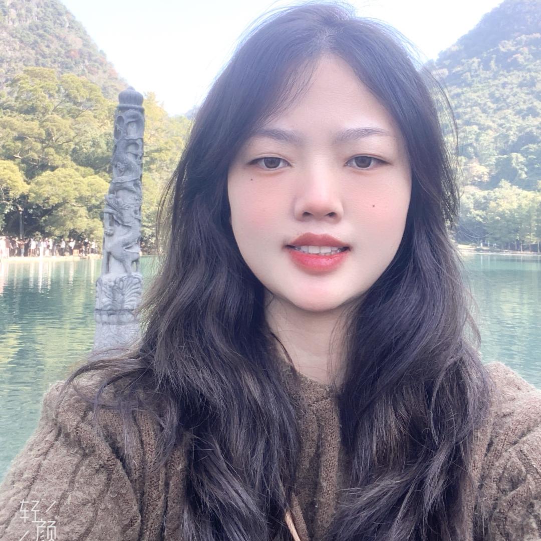 是小朦胧姐姐啊