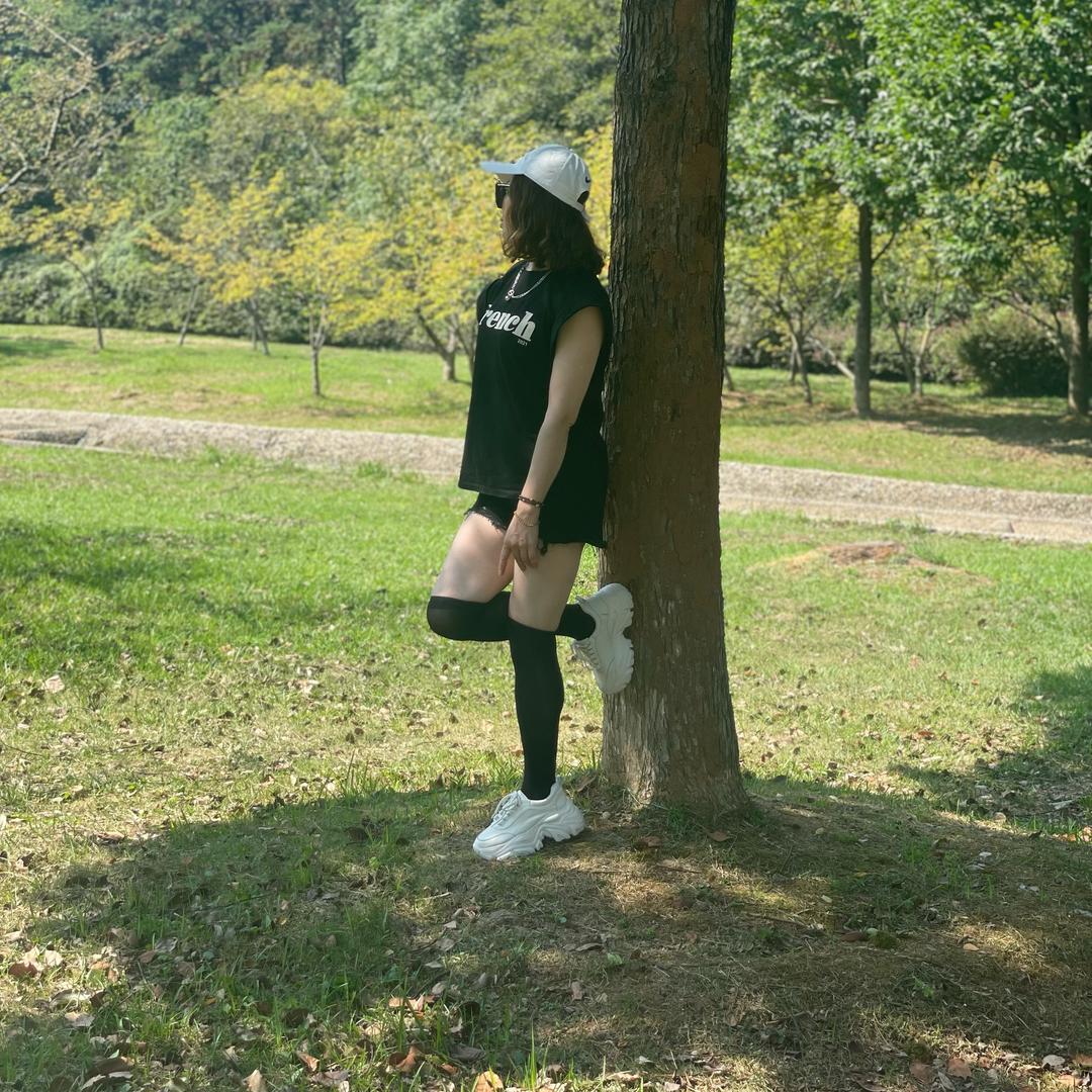 姐高调但不高傲