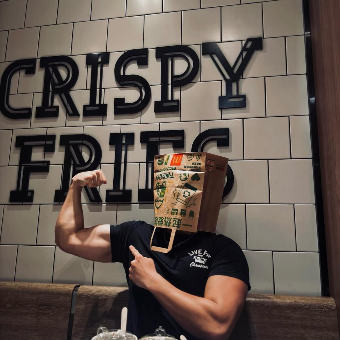 不自律的小魏🧊