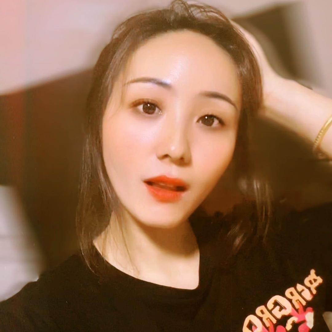丽丽吖