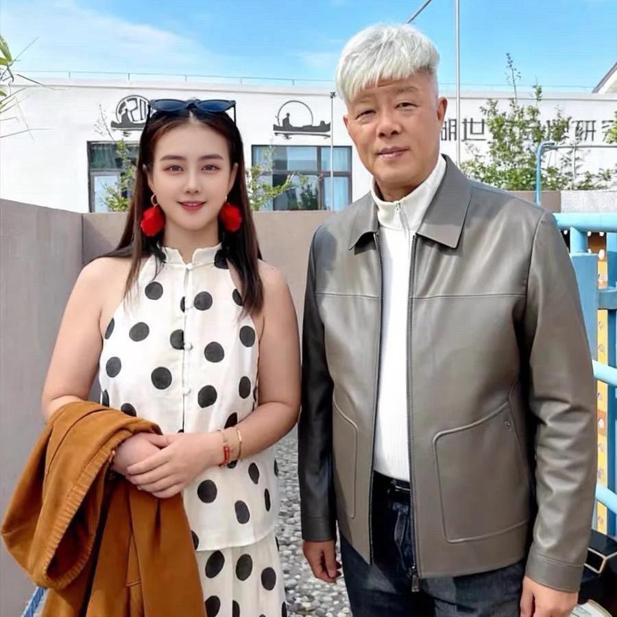 霞湖世家（荆州分湖）