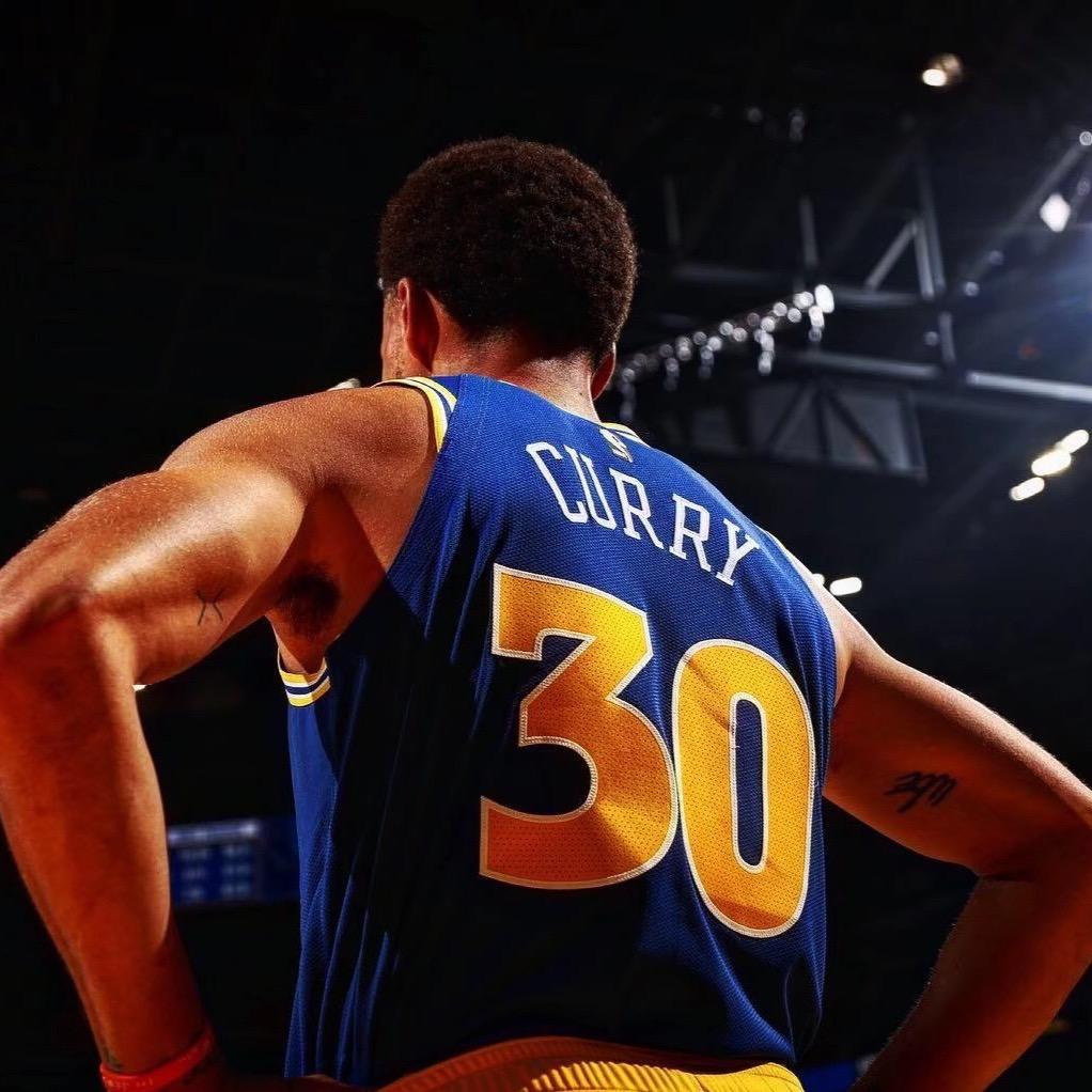 不扣篮不改名🏀
