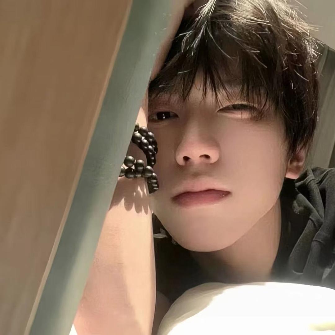 ￴ ￴ ￴￴￴ ￴￴ ￴￴ ￴￴