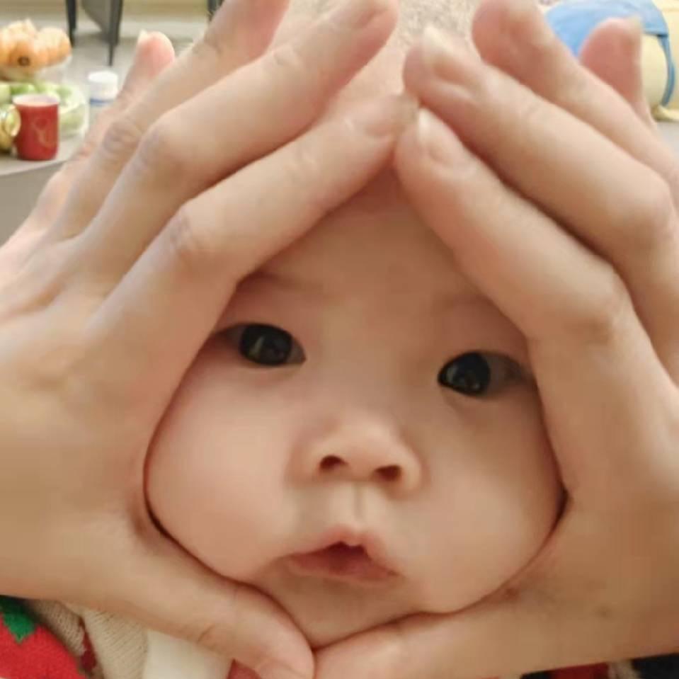 瓜瓜是个小baby