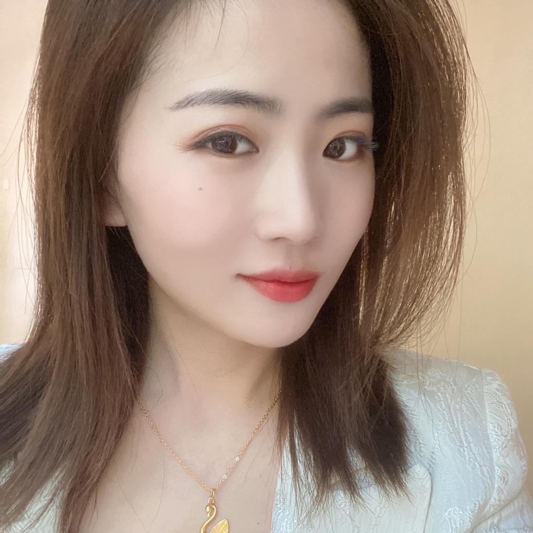 ✨Miss🦋Zhou✨