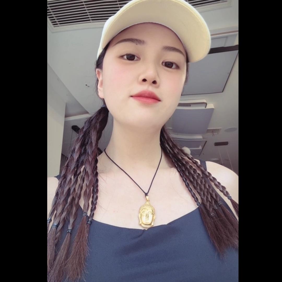 不吃香菜的兰兰姐🥰🥰