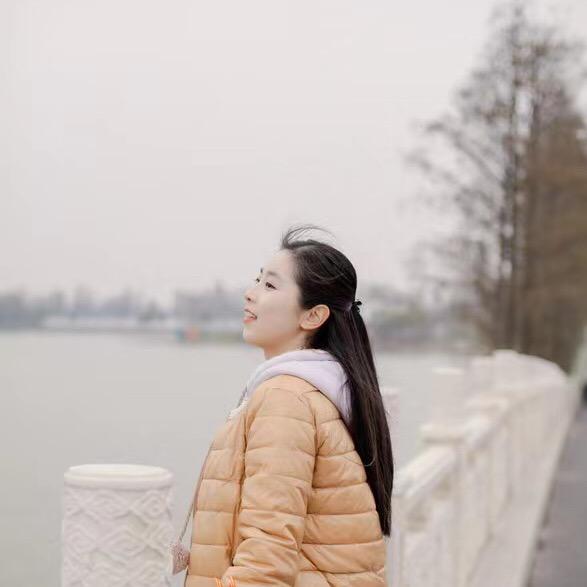 教数学的凌老师