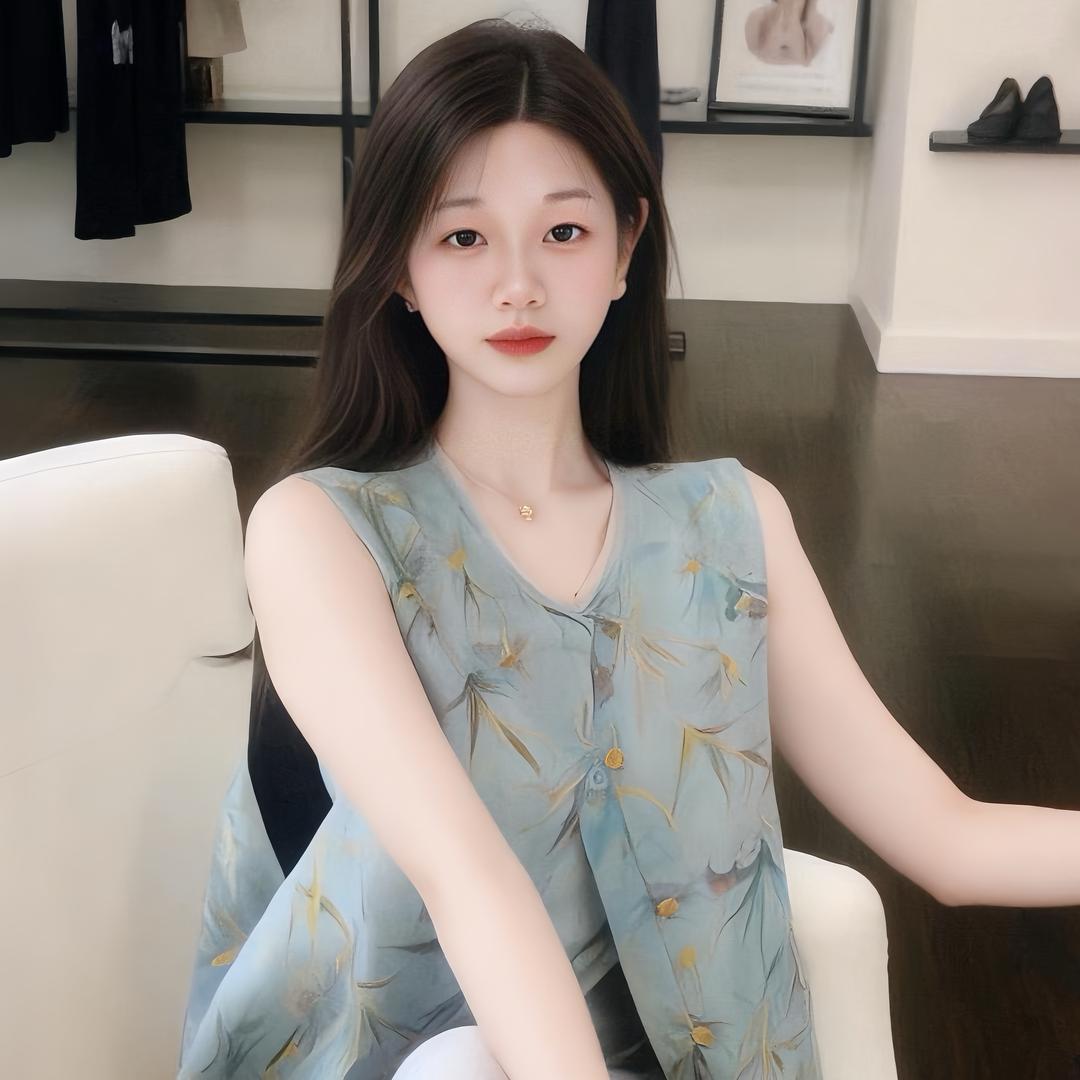 小嘉穿搭