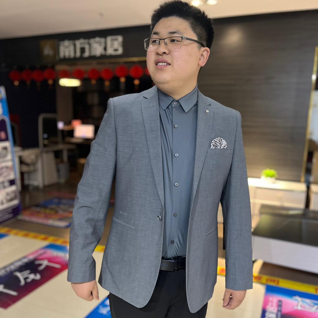 长葛伟超南方家居工厂体验店