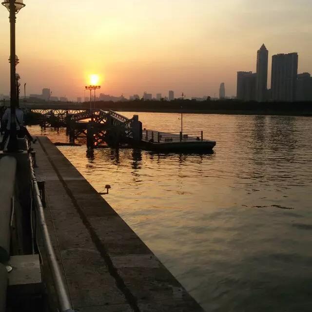 赚人民币点舞