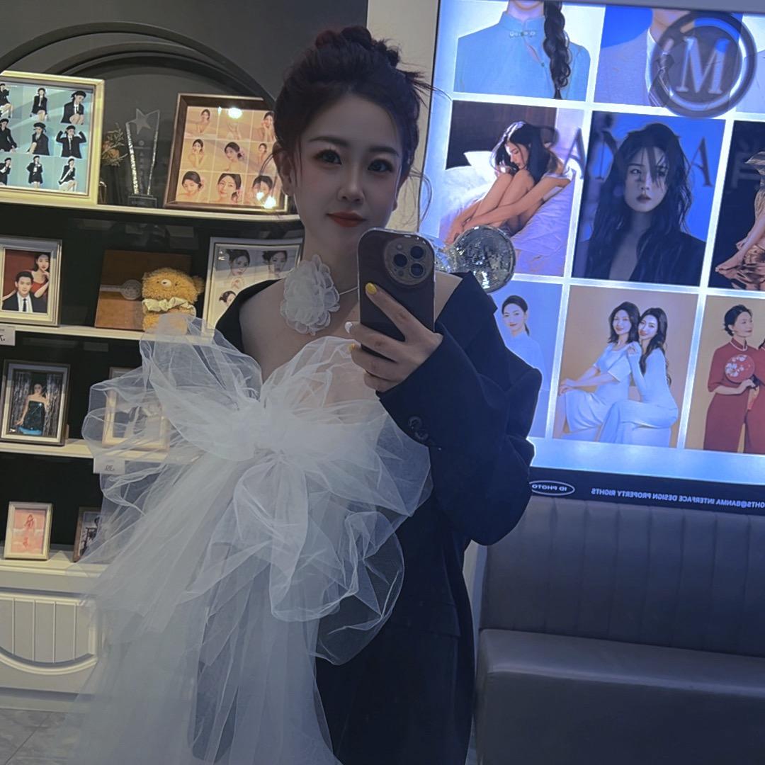 @🚬᭄ @꧔ꦿ᭄燕儿姐დ᭄: 🥂ꦿ꯭