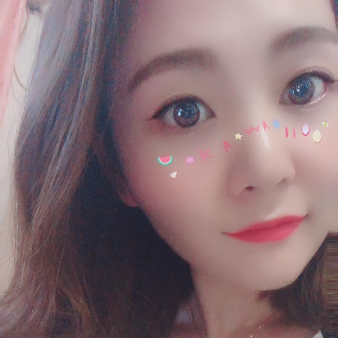 小姐姐🔆卖珠宝