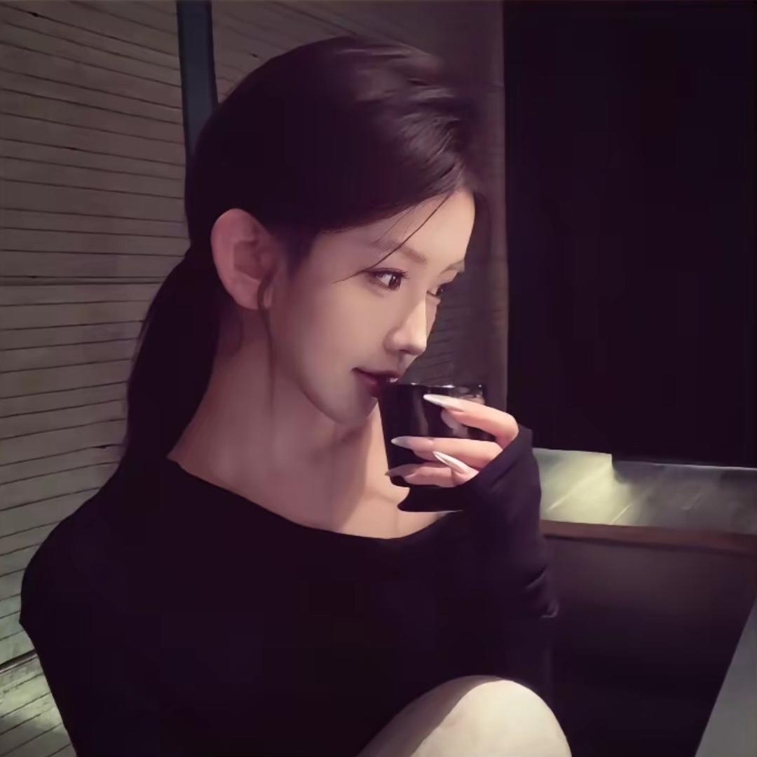 小兮睡不着.🍼