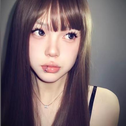@7iY