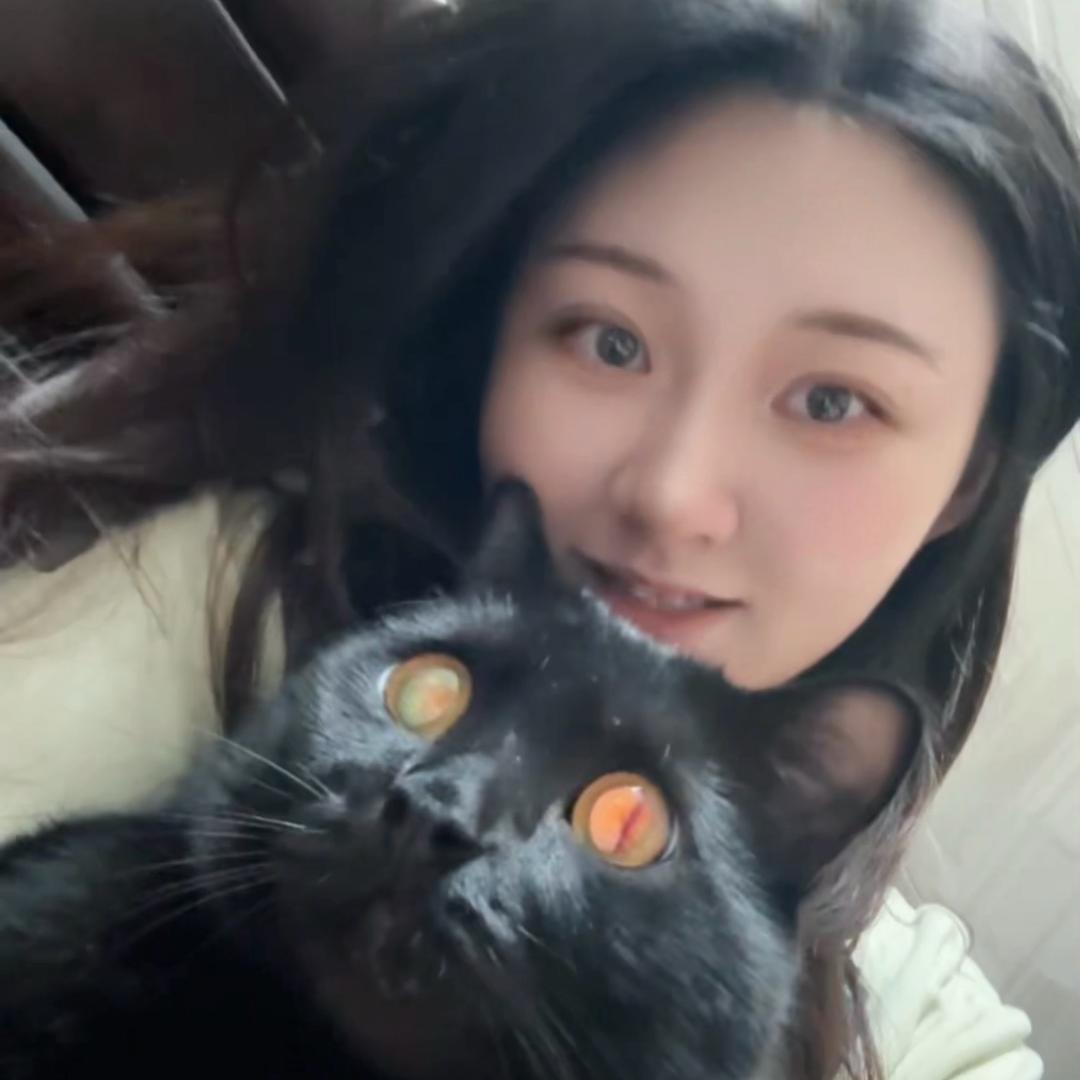 小小胖跟彭墩墩