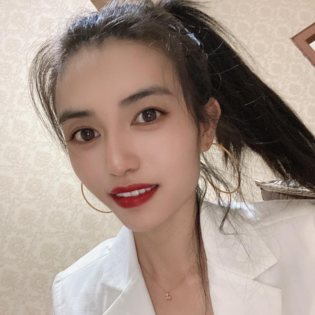 郭大美爱吃零食