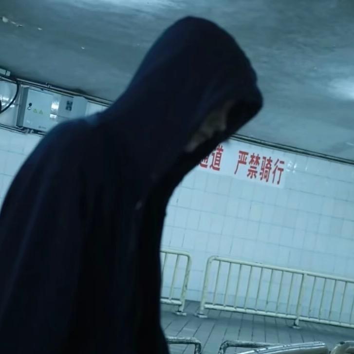 启隆