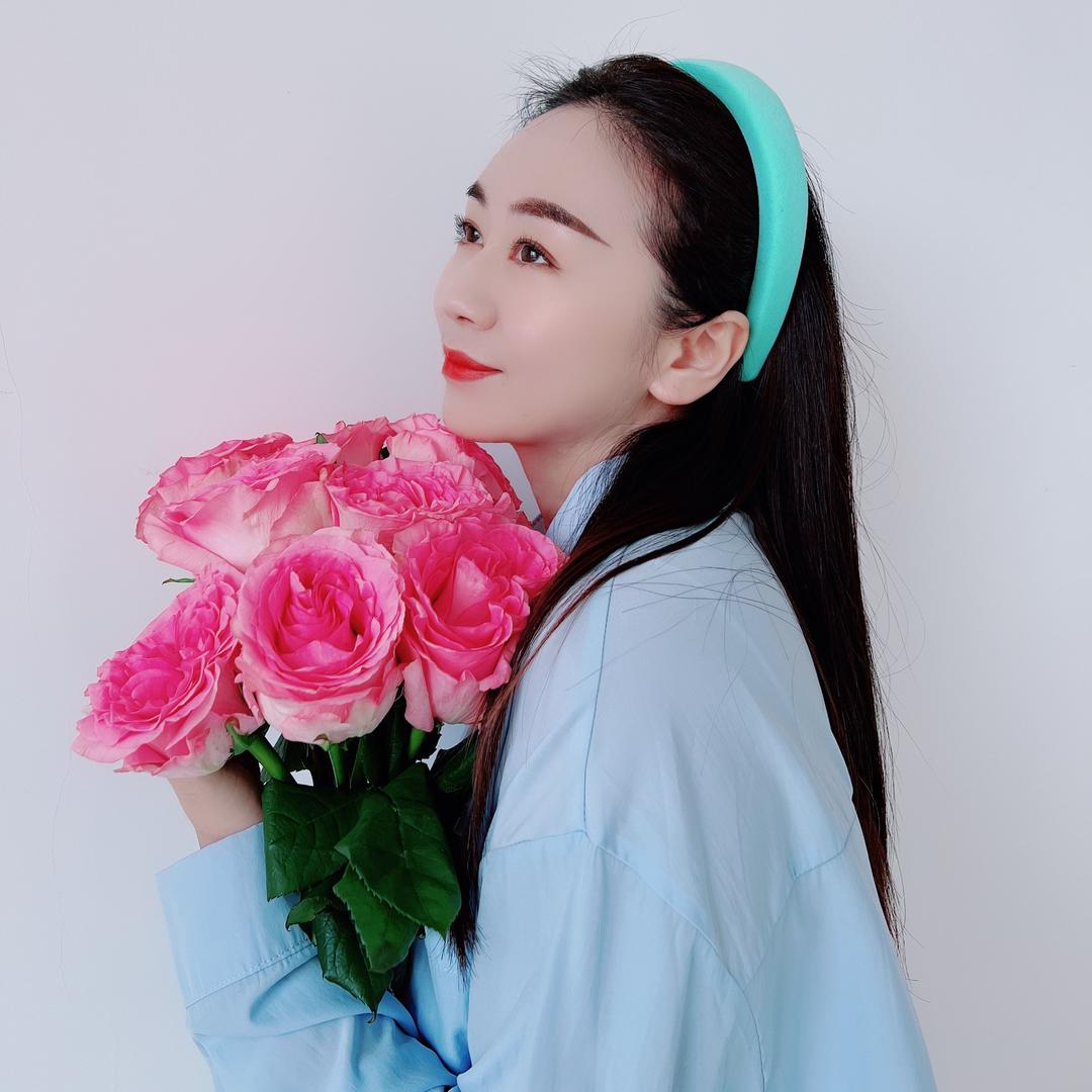 小可儿今天很开心