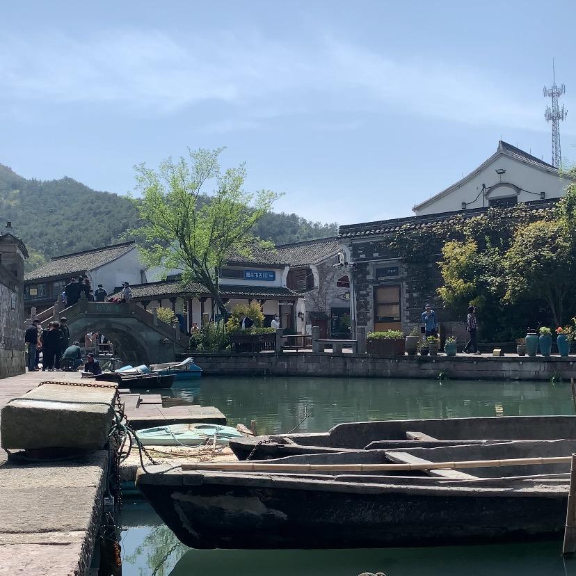 甲江南