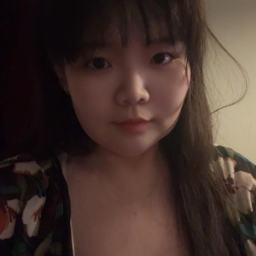 汪梅尔（得双相的小残疾人～）