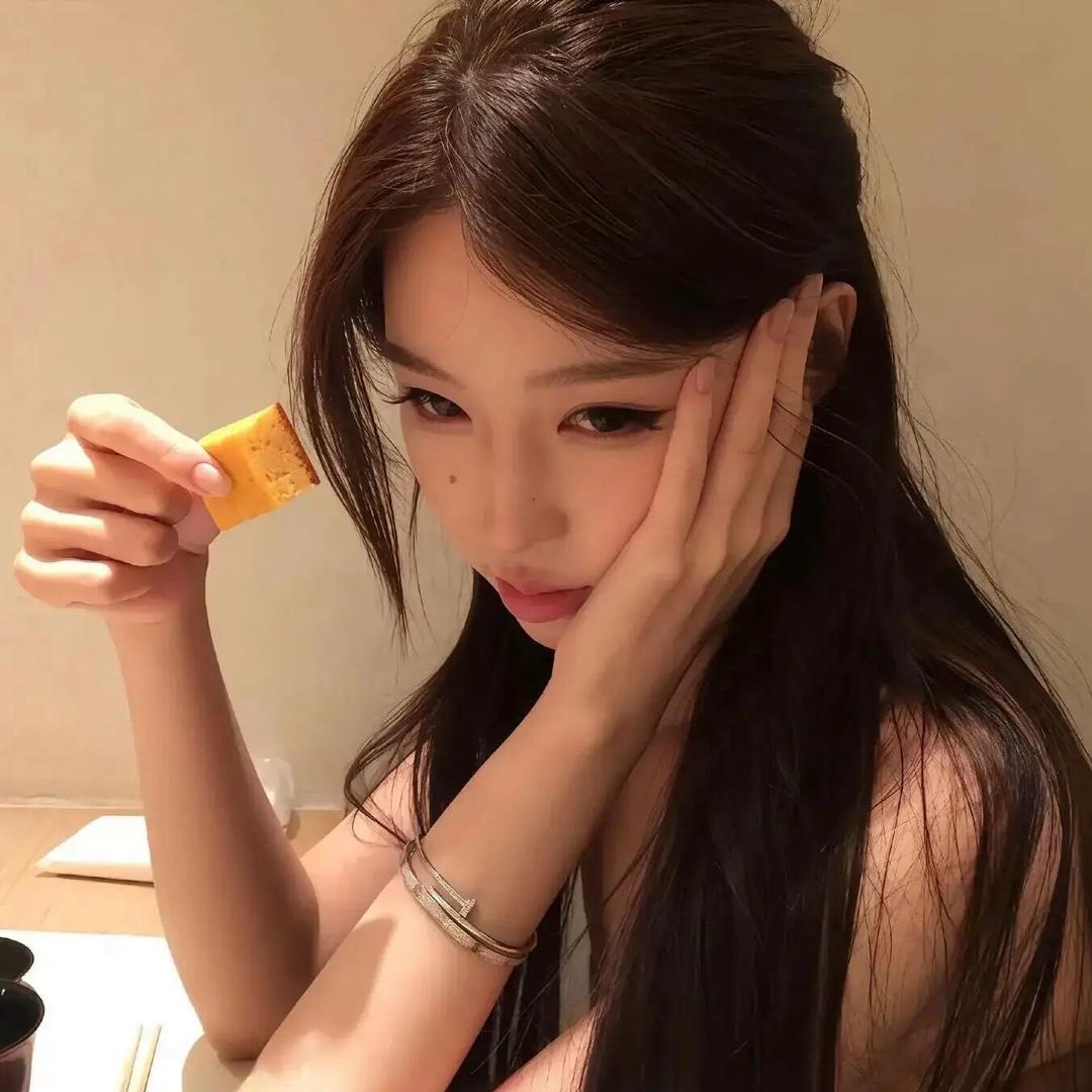 叽叽咕咕