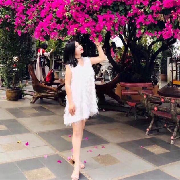 若妍来了