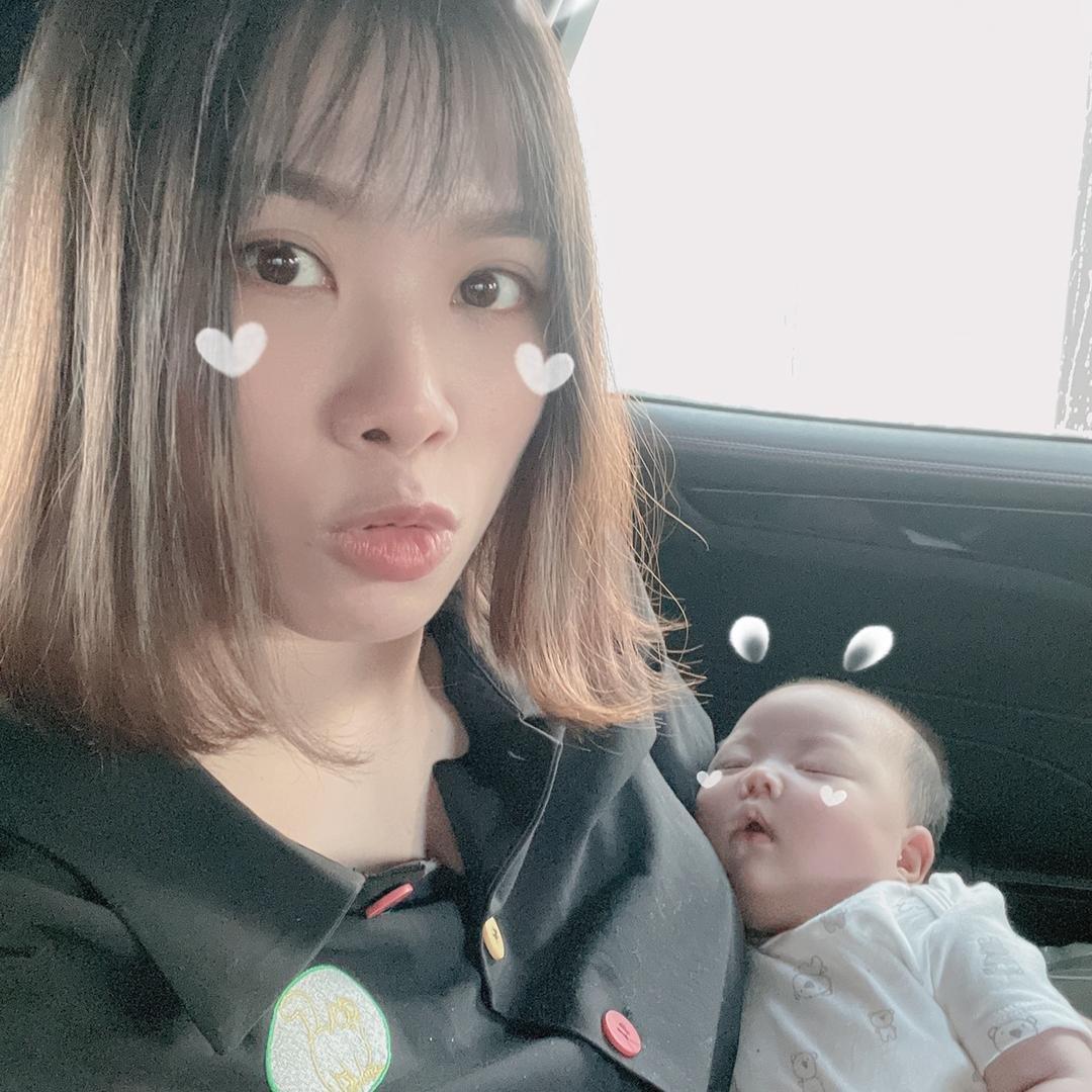 彤妡麻麻(带两娃)