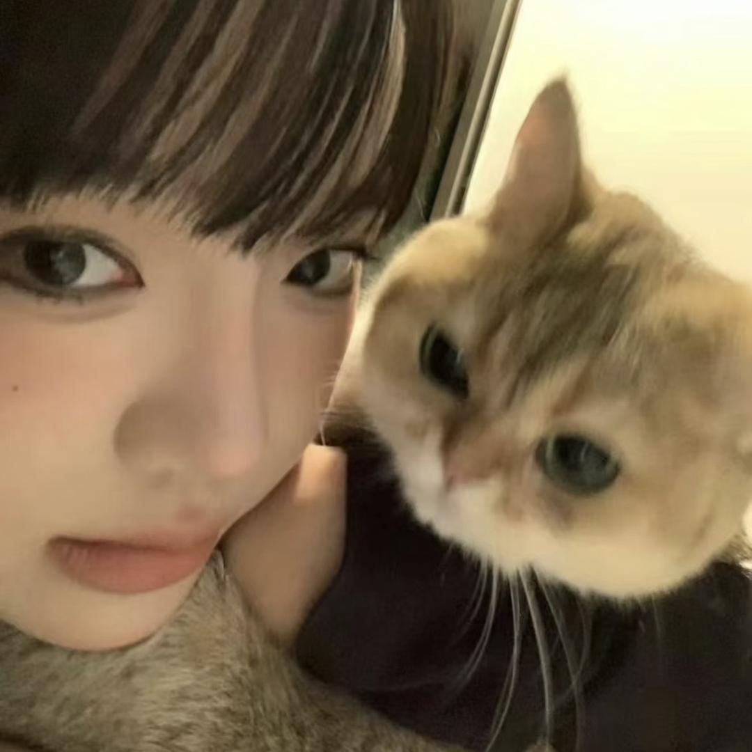 我是灿灿，璐璐洋洋哲哲珏珏是我的好朋友