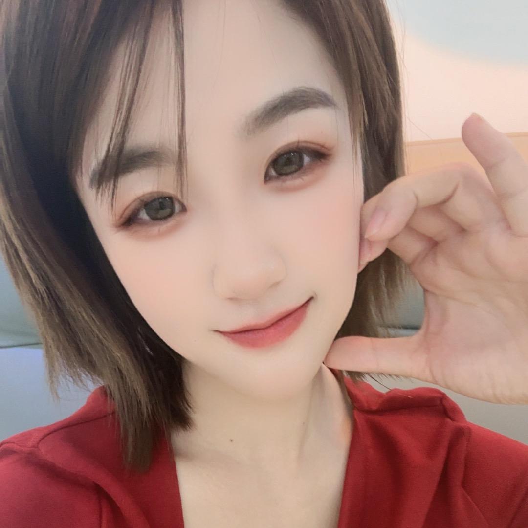柠檬不萌I