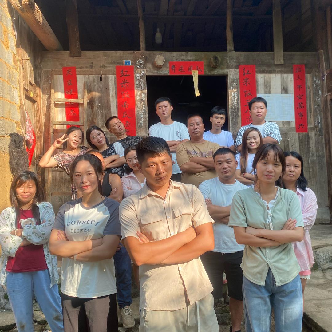 小优呀《奇迹团队》