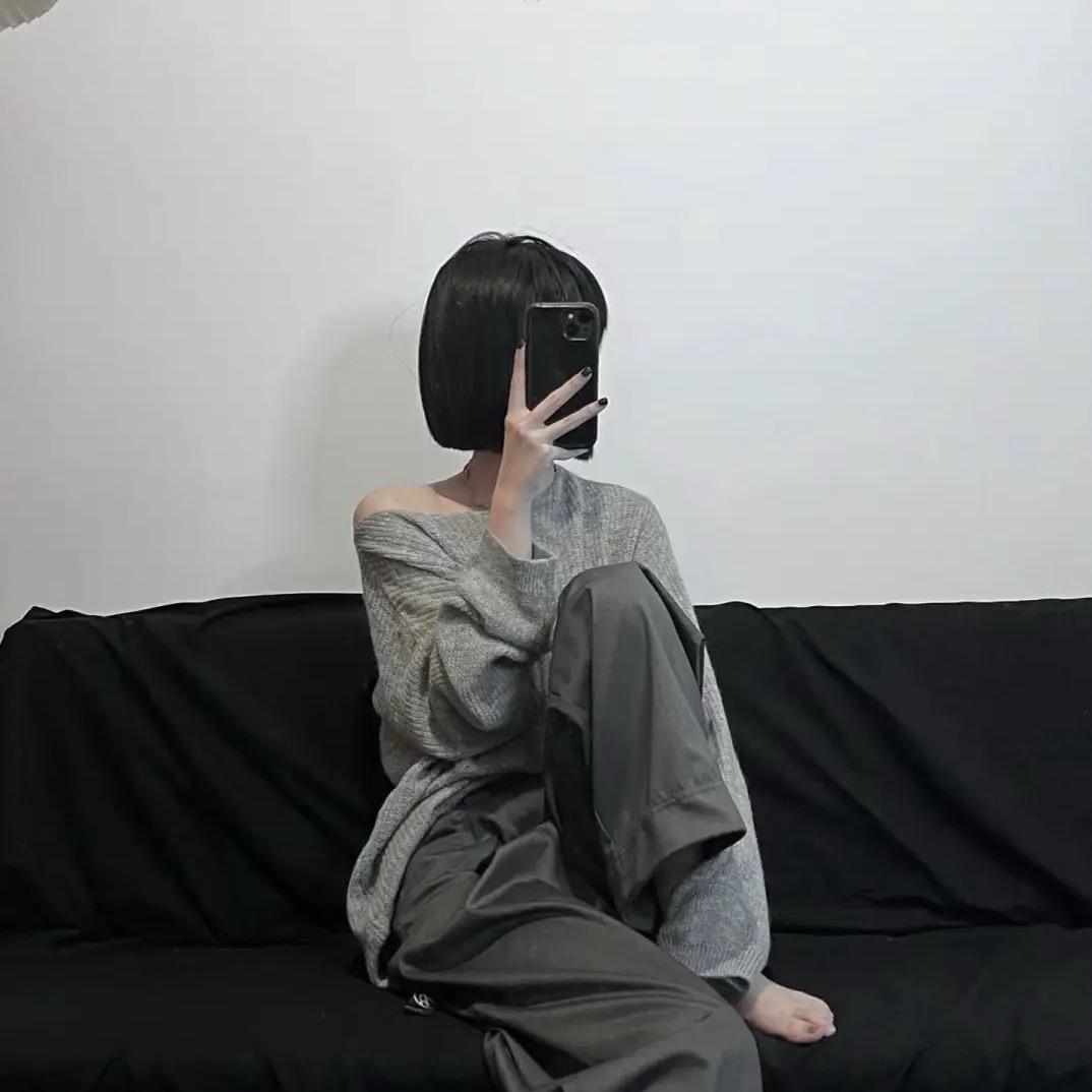 YY