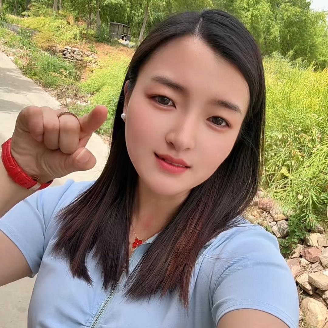 @佳佳吖