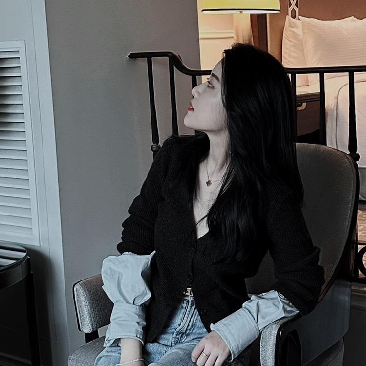Vivian-Lee