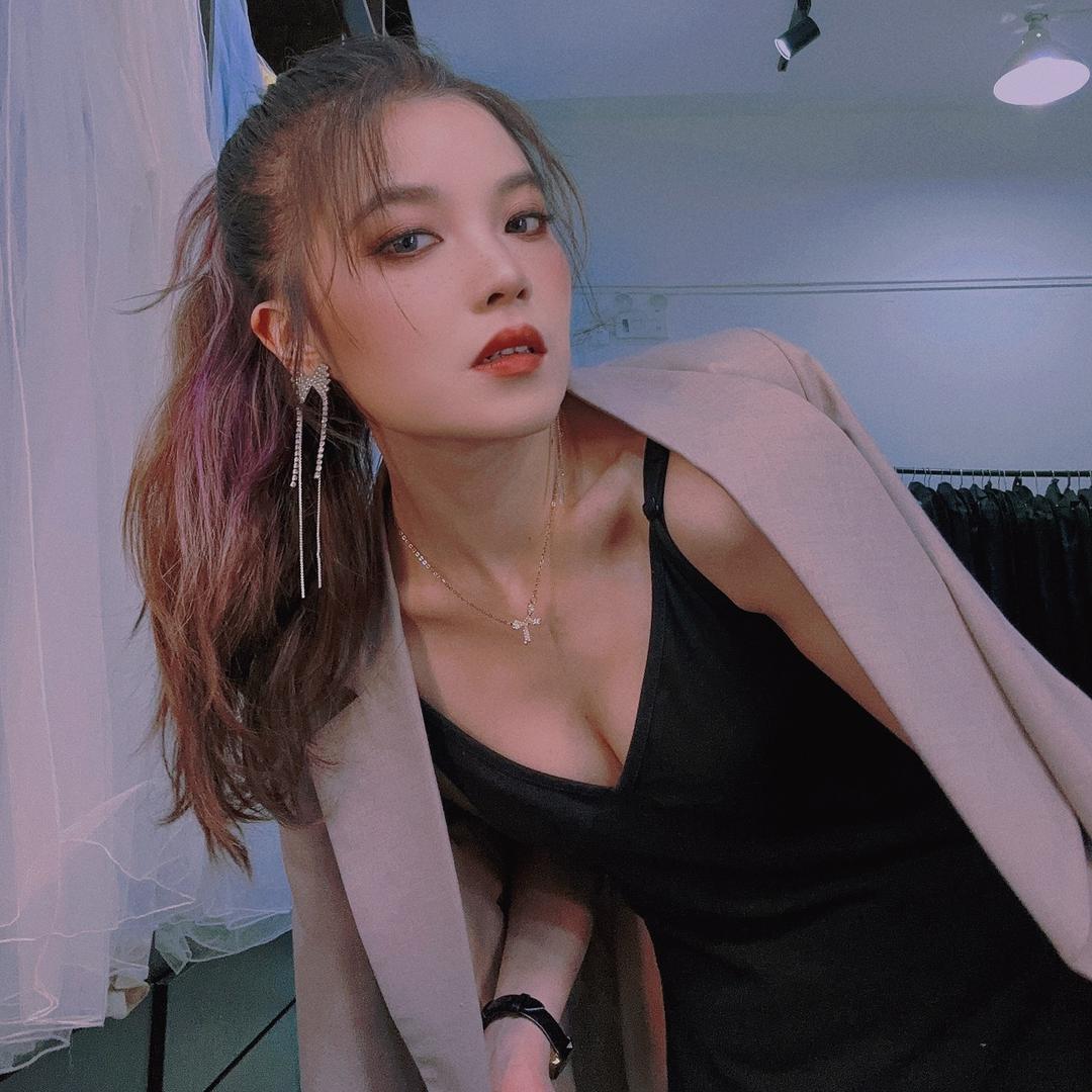 🖤Cryssssstal