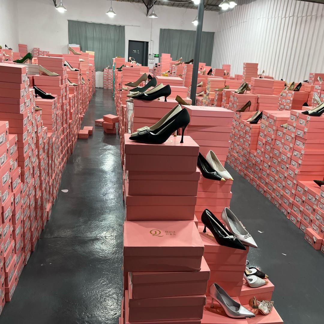 断码高跟鞋特价号