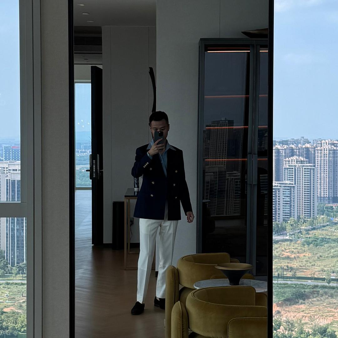 成都大魔王豪宅-卢永杰