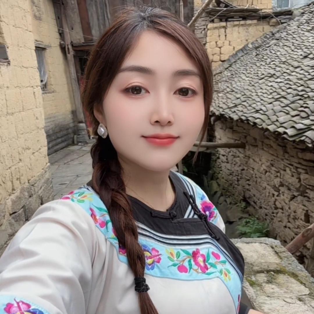 珍儿♥️苗妹纸