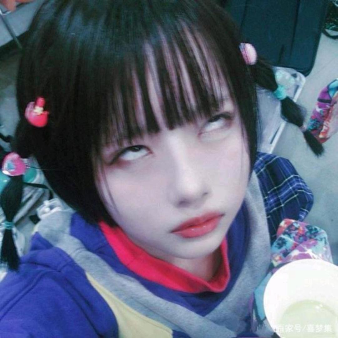 小鱼有点中二病