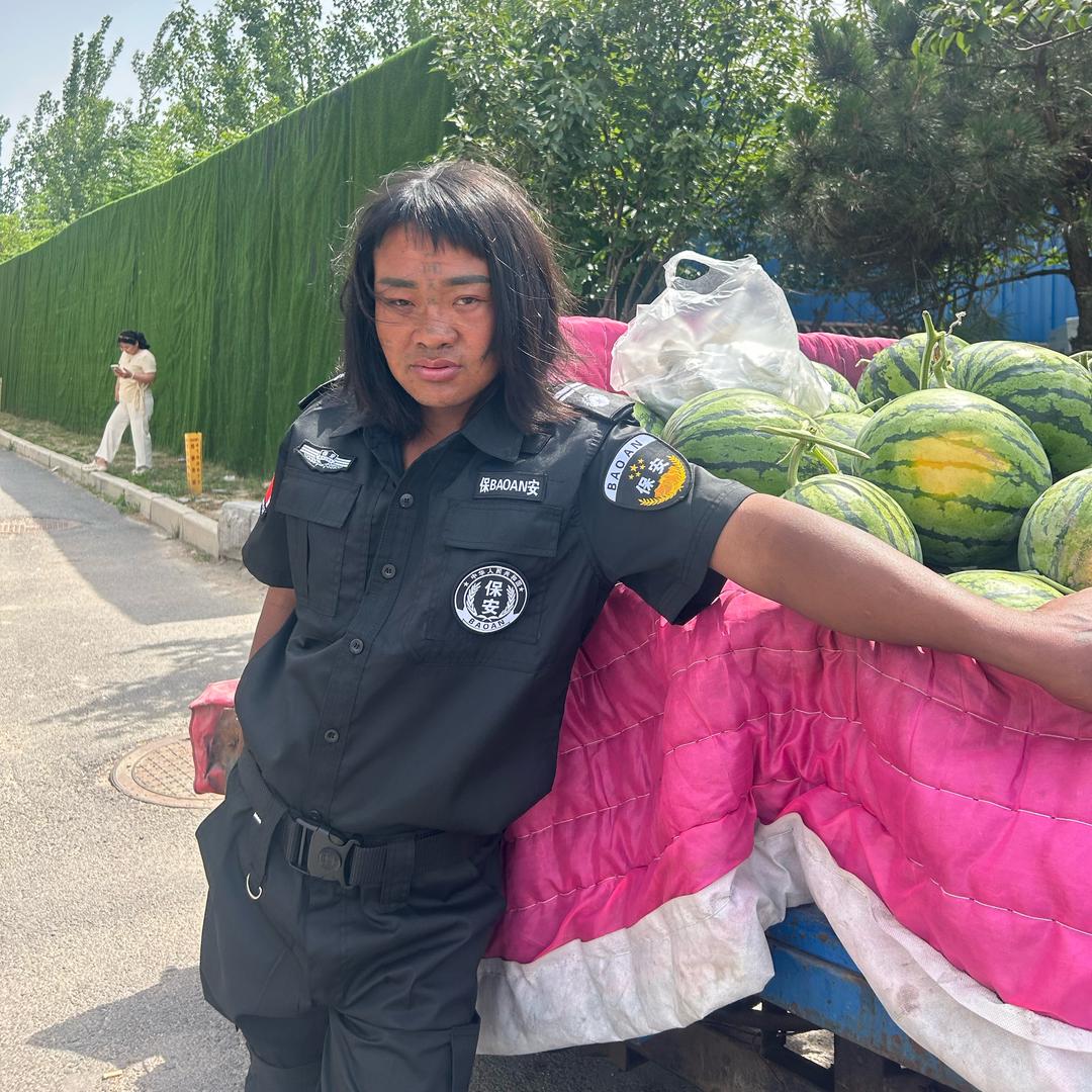虾老板和天送（西瓜搬运工）