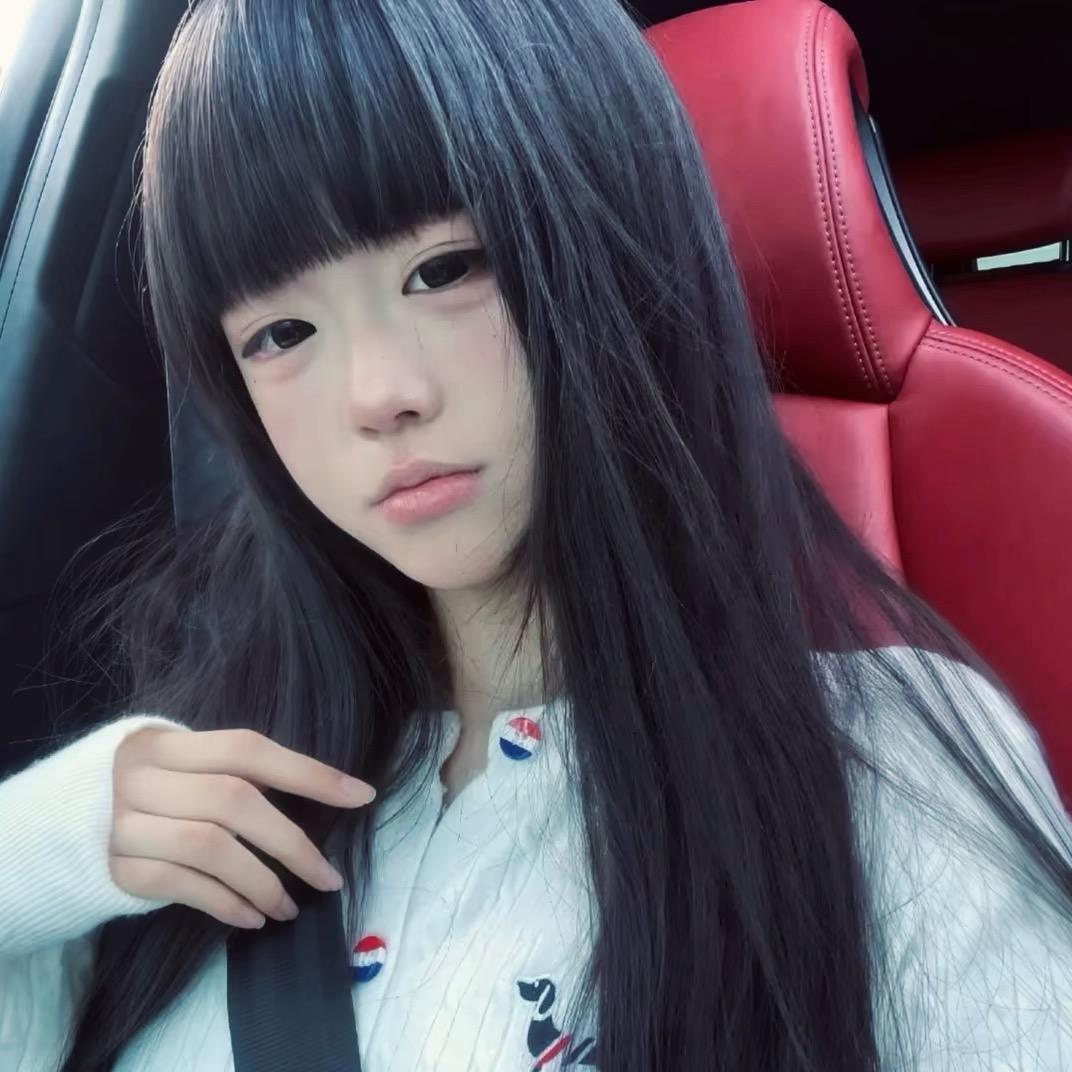 Ru