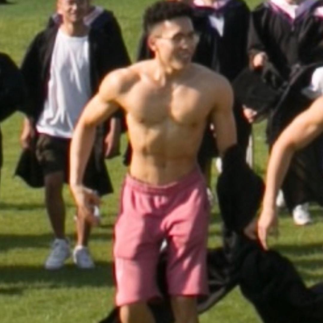 大J